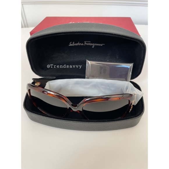 Salvatore Ferragamo Brown Gradient Rectangular Sunglasses 55mm NWT main image 7